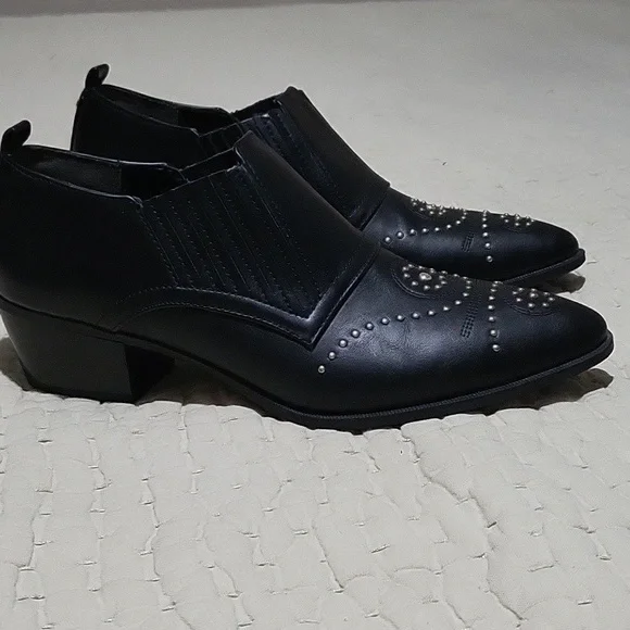 Circus by Sam Edelman Black Studded Booties Womens Size 9.5 Medium - Picture 4 of 11
